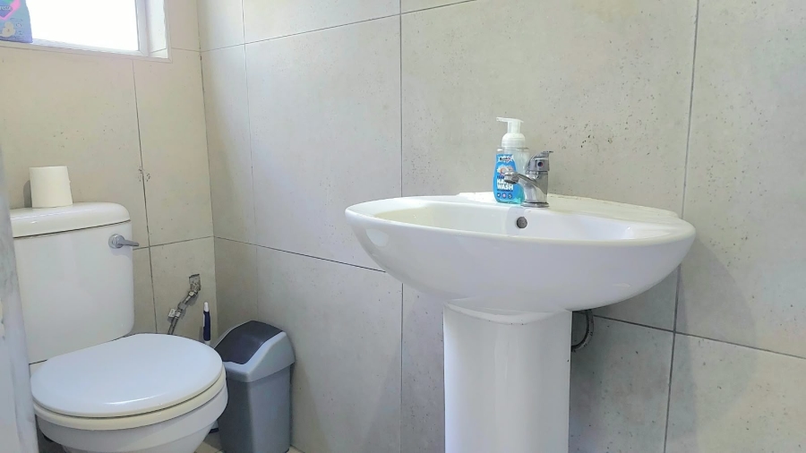 3 Bedroom Property for Sale in Gonubie Eastern Cape